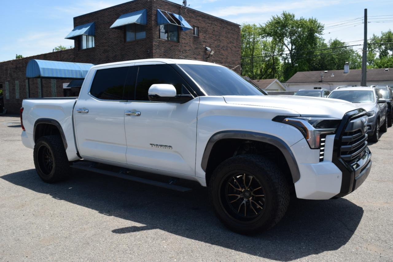 Toyota Tundra 2WD  2022