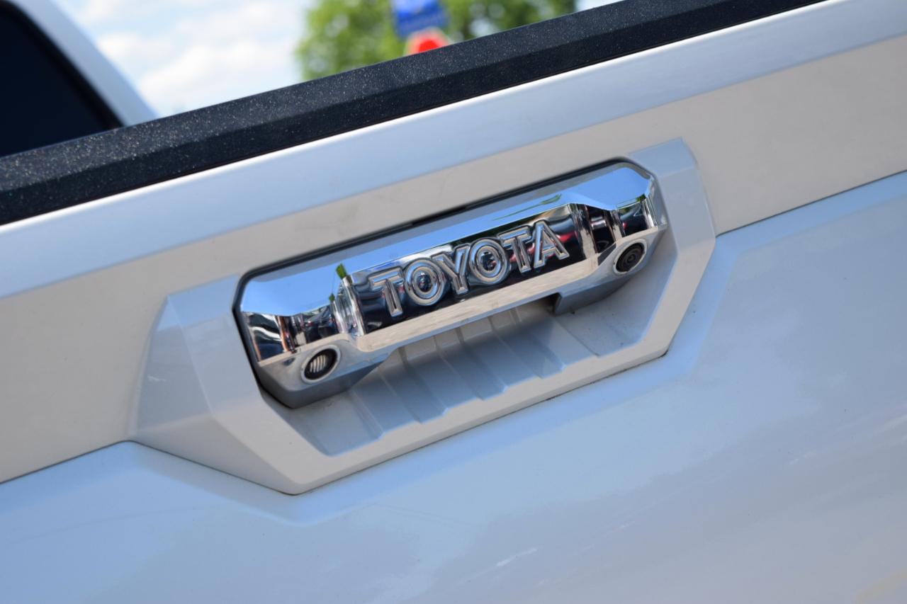 Toyota Tundra 2WD  2022