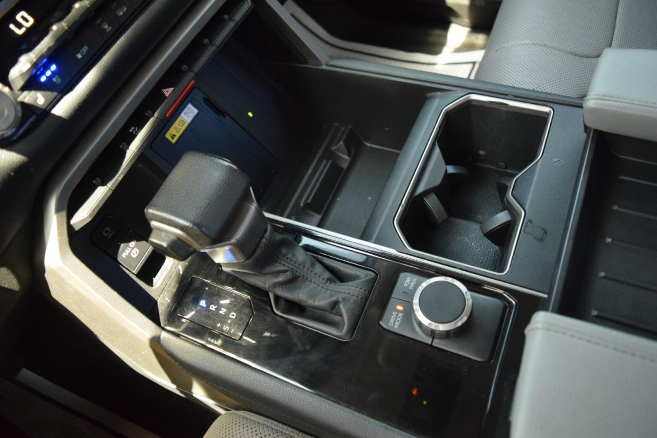 Toyota Tundra 2WD  2022