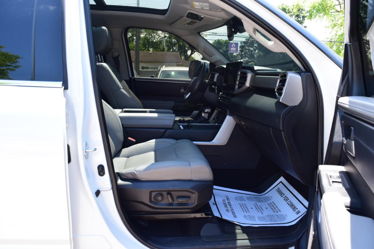 Toyota Tundra 2WD  2022