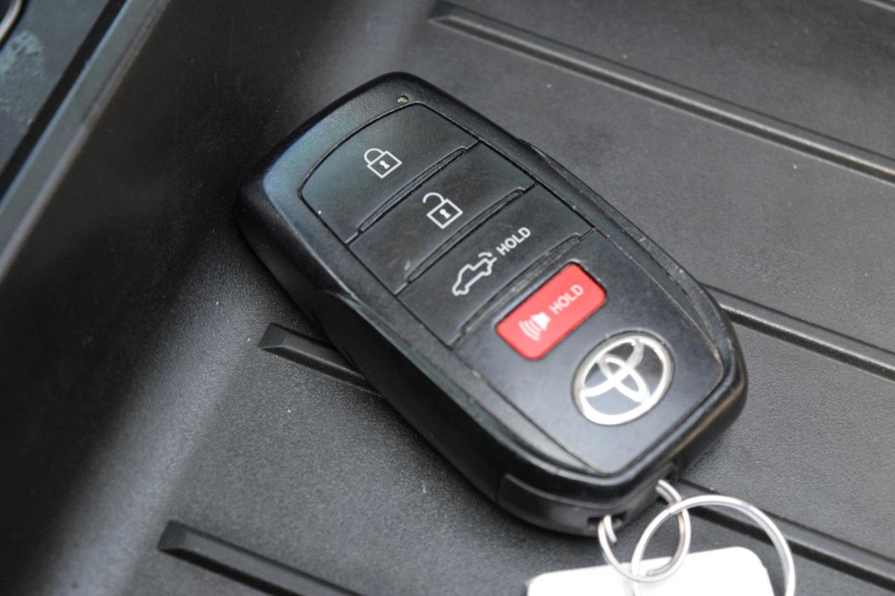 Toyota Tundra 2WD  2022