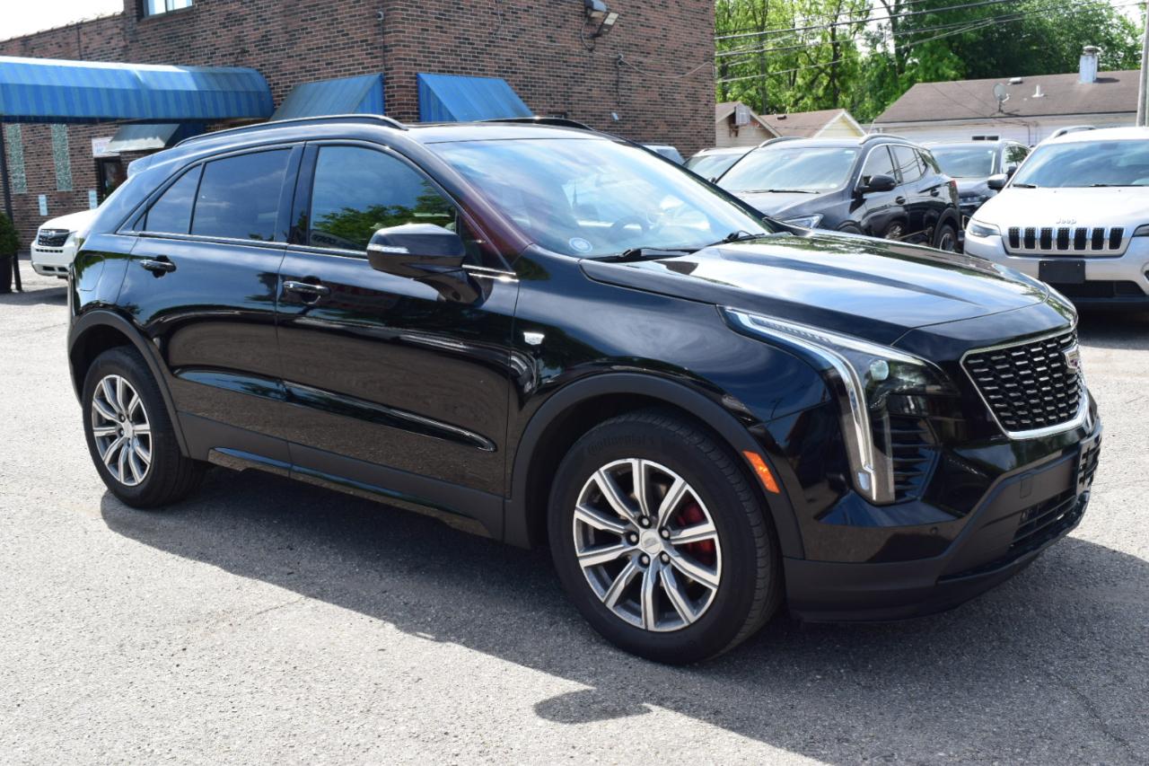 Cadillac XT4  2021