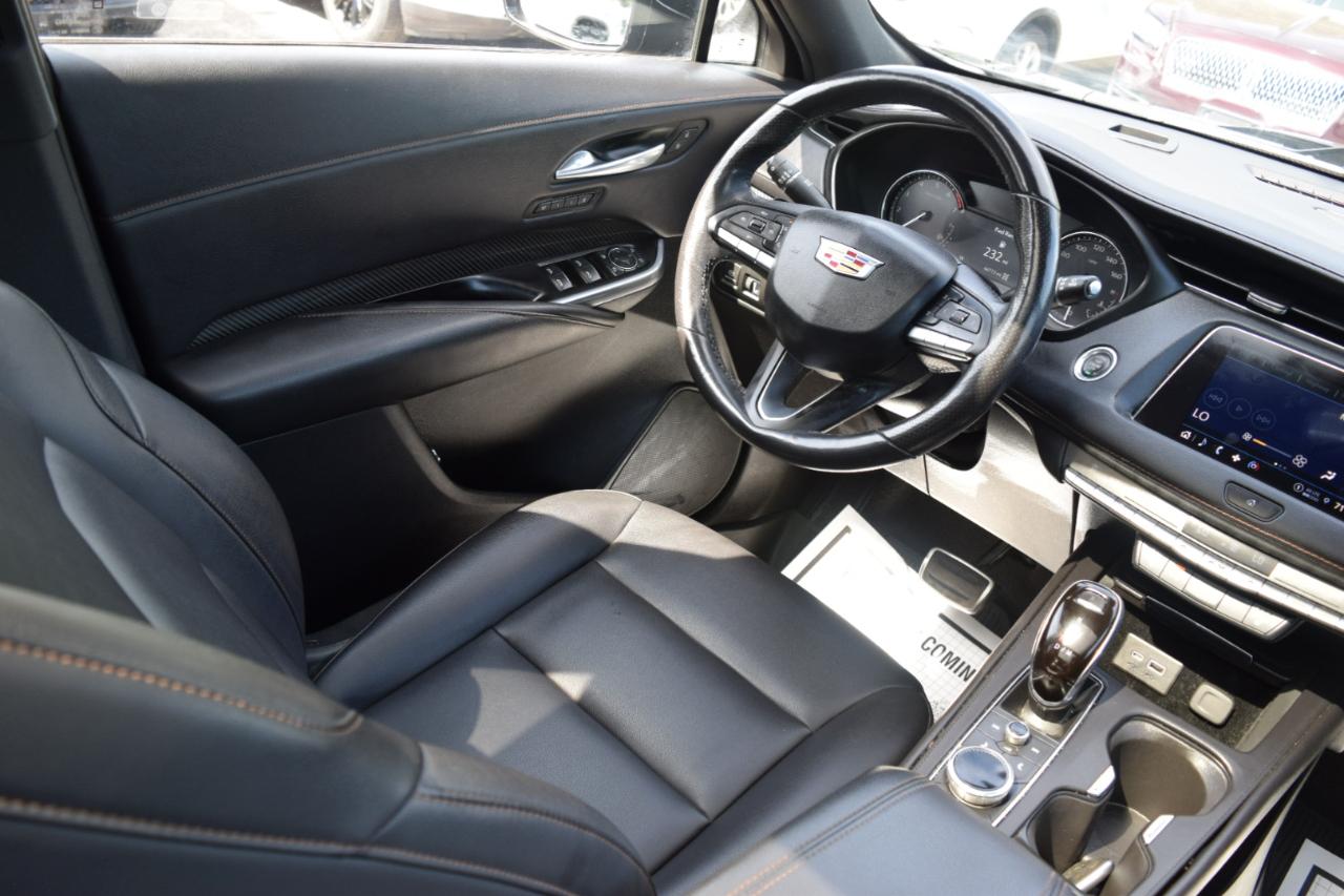 Cadillac XT4  2021