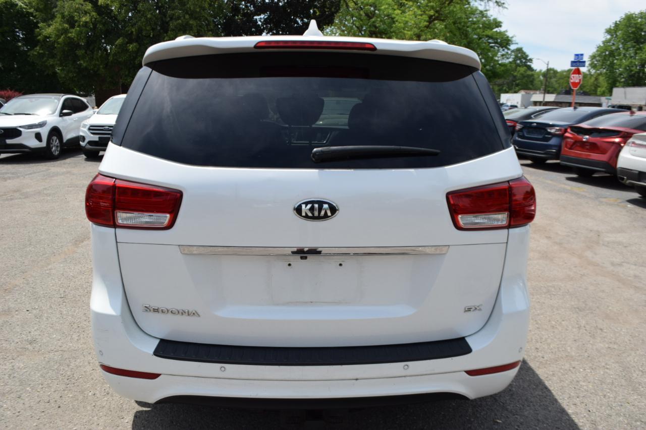 Kia Sedona 4dr Wgn SX 2015