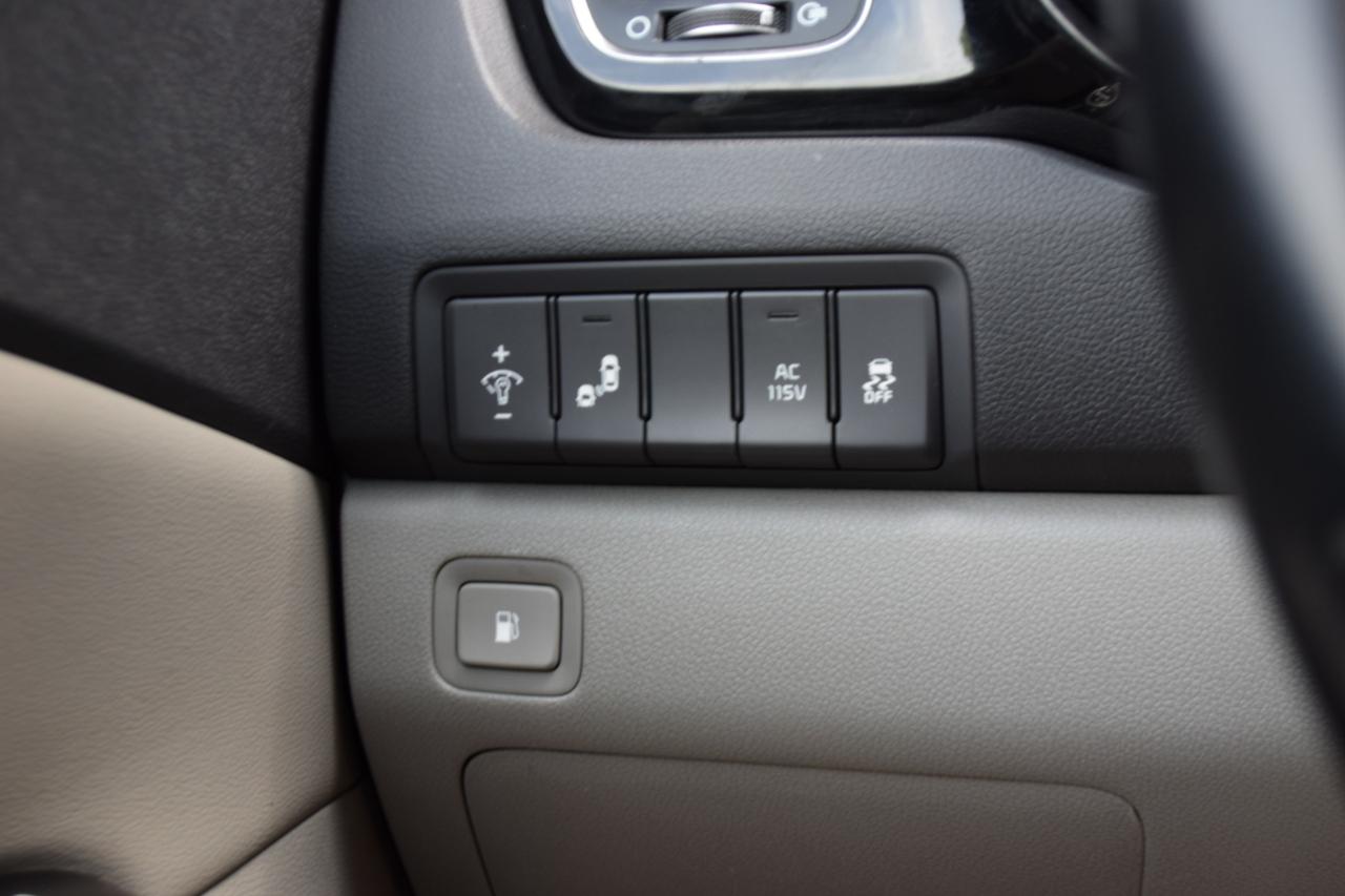 Kia Sedona 4dr Wgn SX 2015