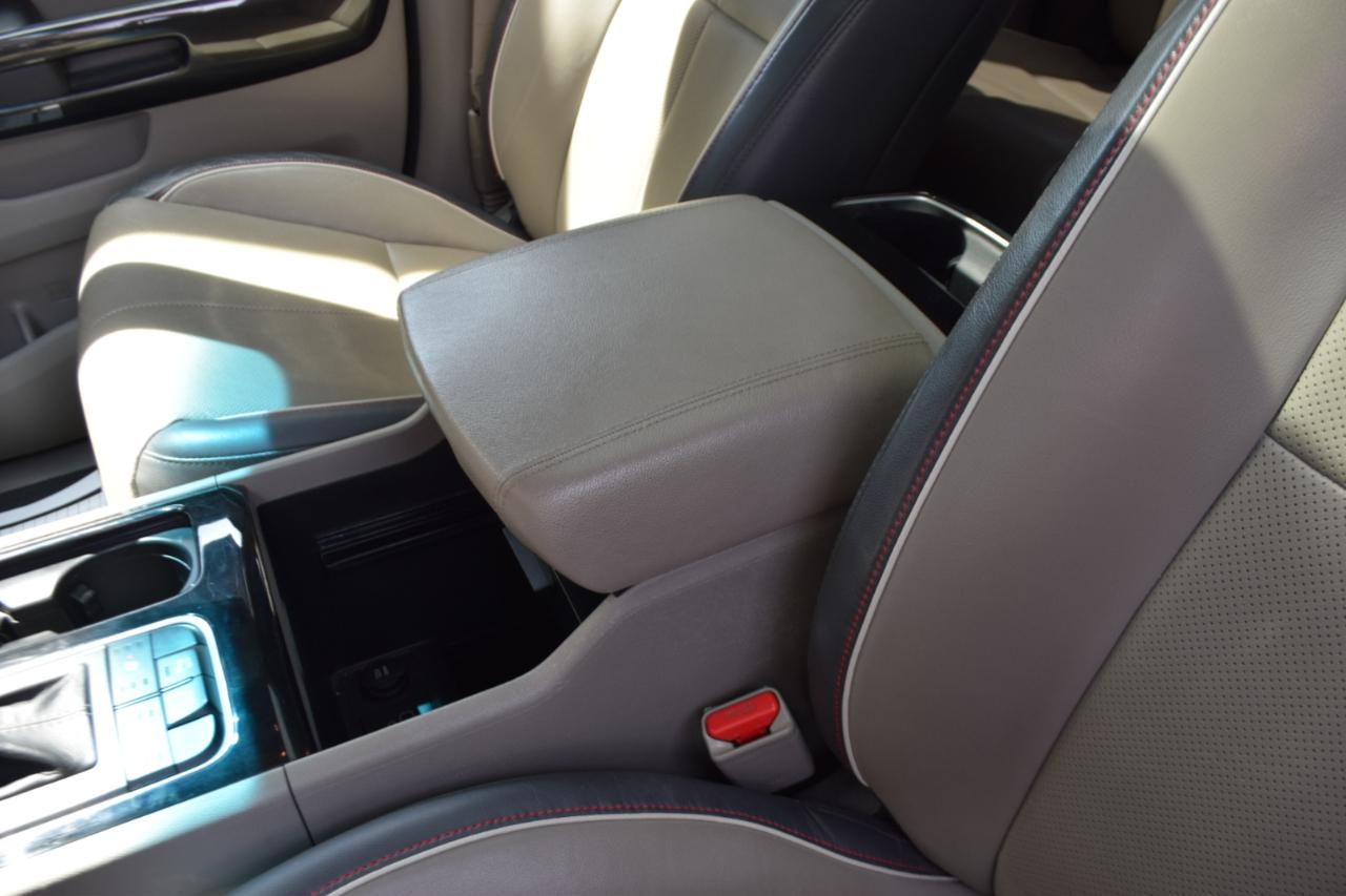 Kia Sedona 4dr Wgn SX 2015