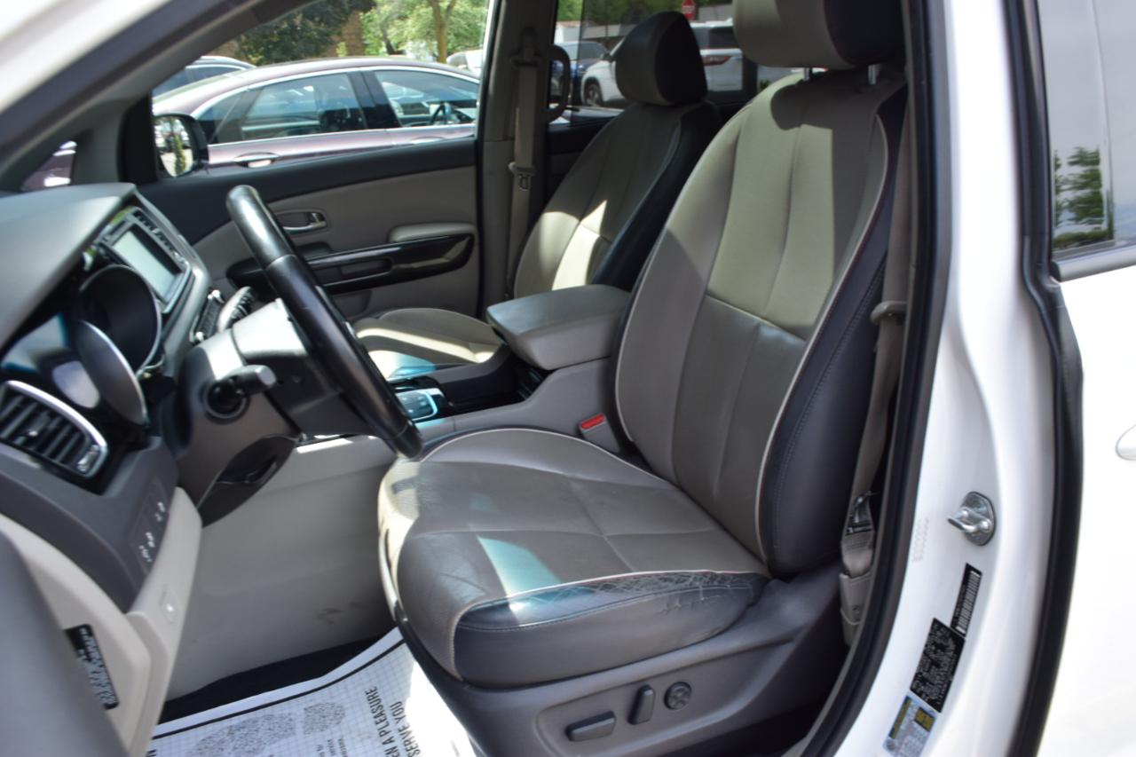 Kia Sedona 4dr Wgn SX 2015