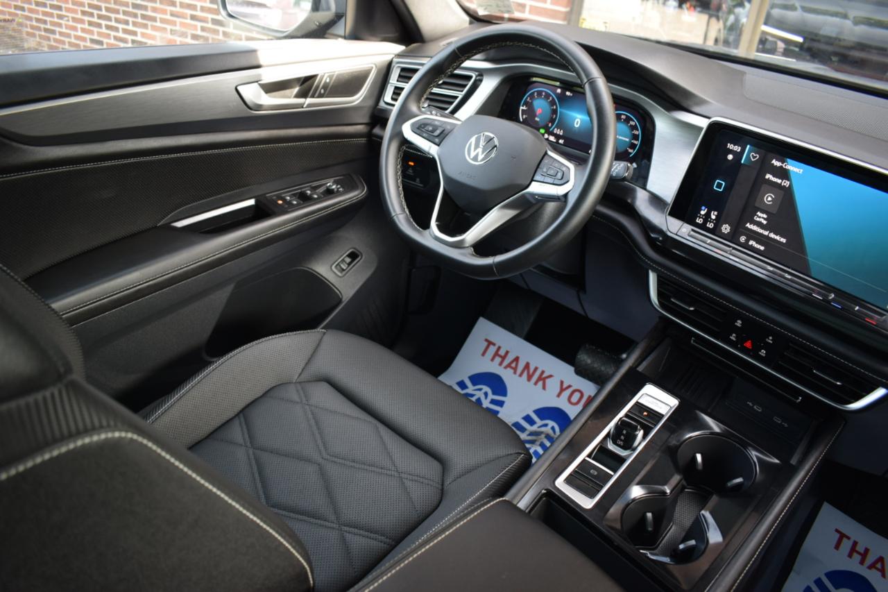 Volkswagen Atlas Cross Sport 2.0T SE w/Technology 4MOTION 2025