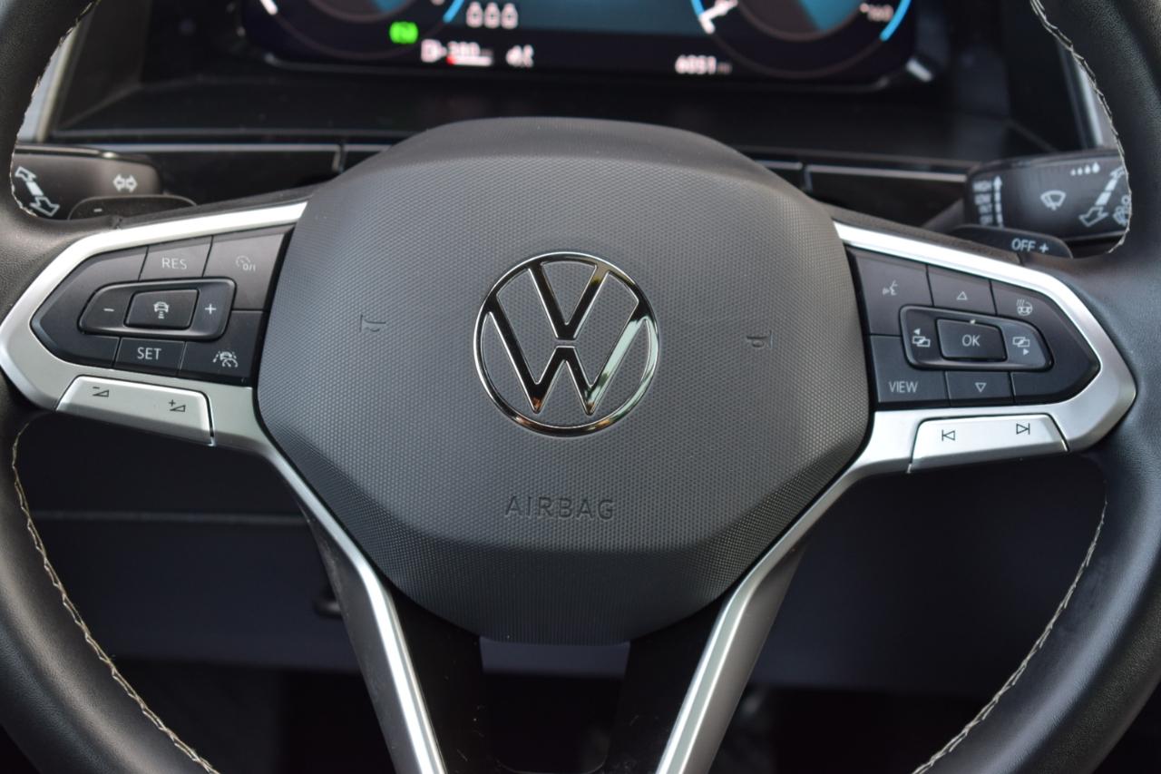 Volkswagen Atlas Cross Sport 2.0T SE w/Technology 4MOTION 2025