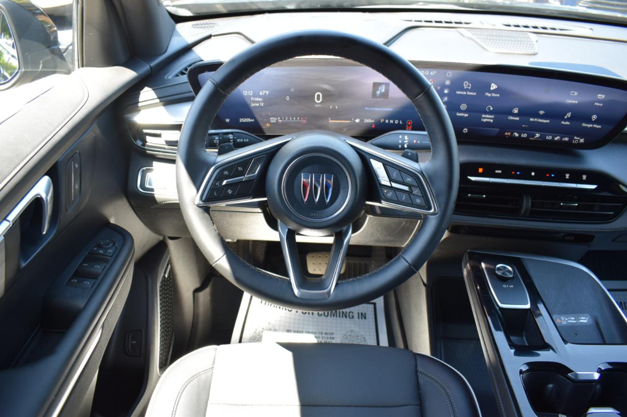 Buick Enclave Preferred 2025