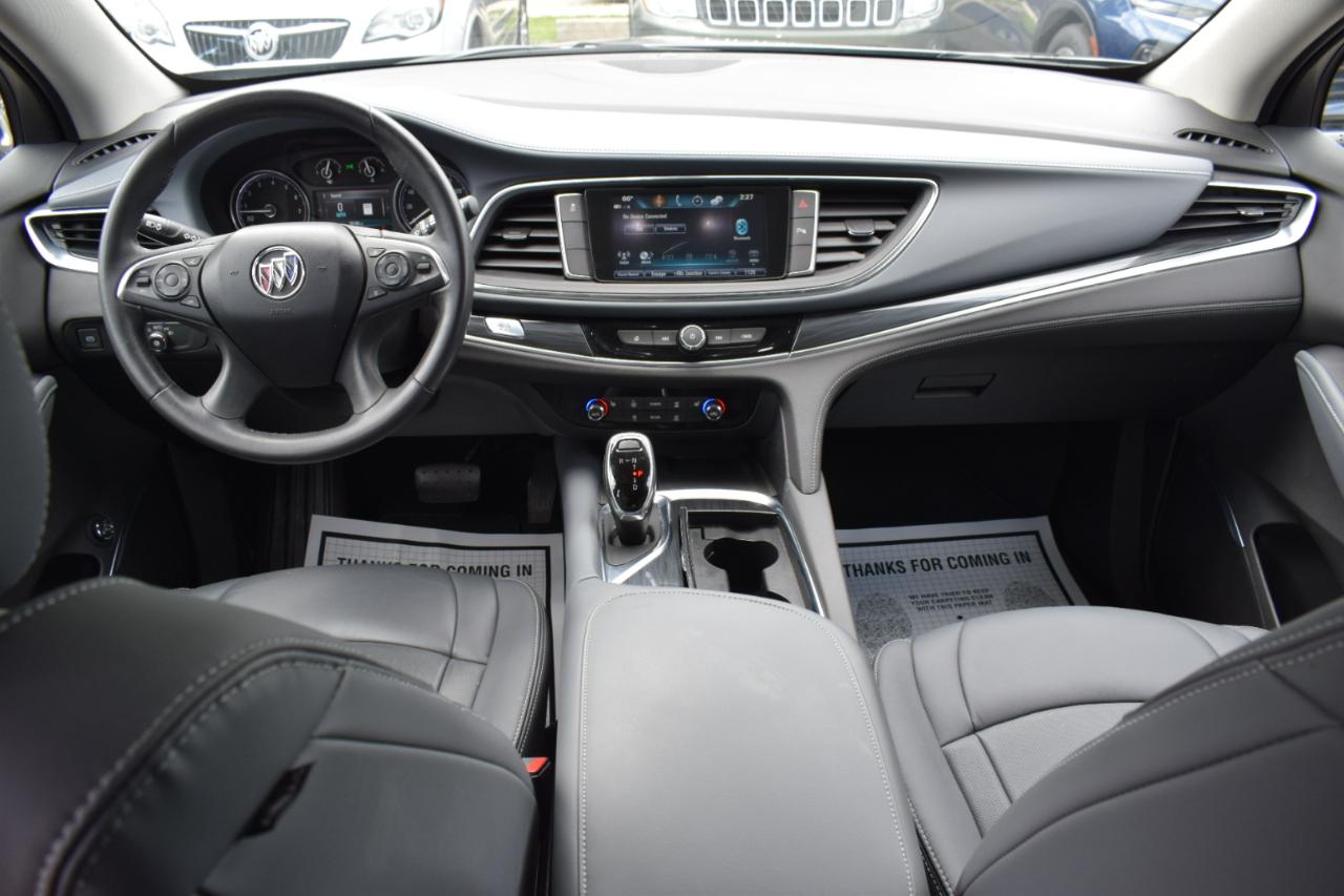 Buick Enclave FWD 4dr Essence 2019