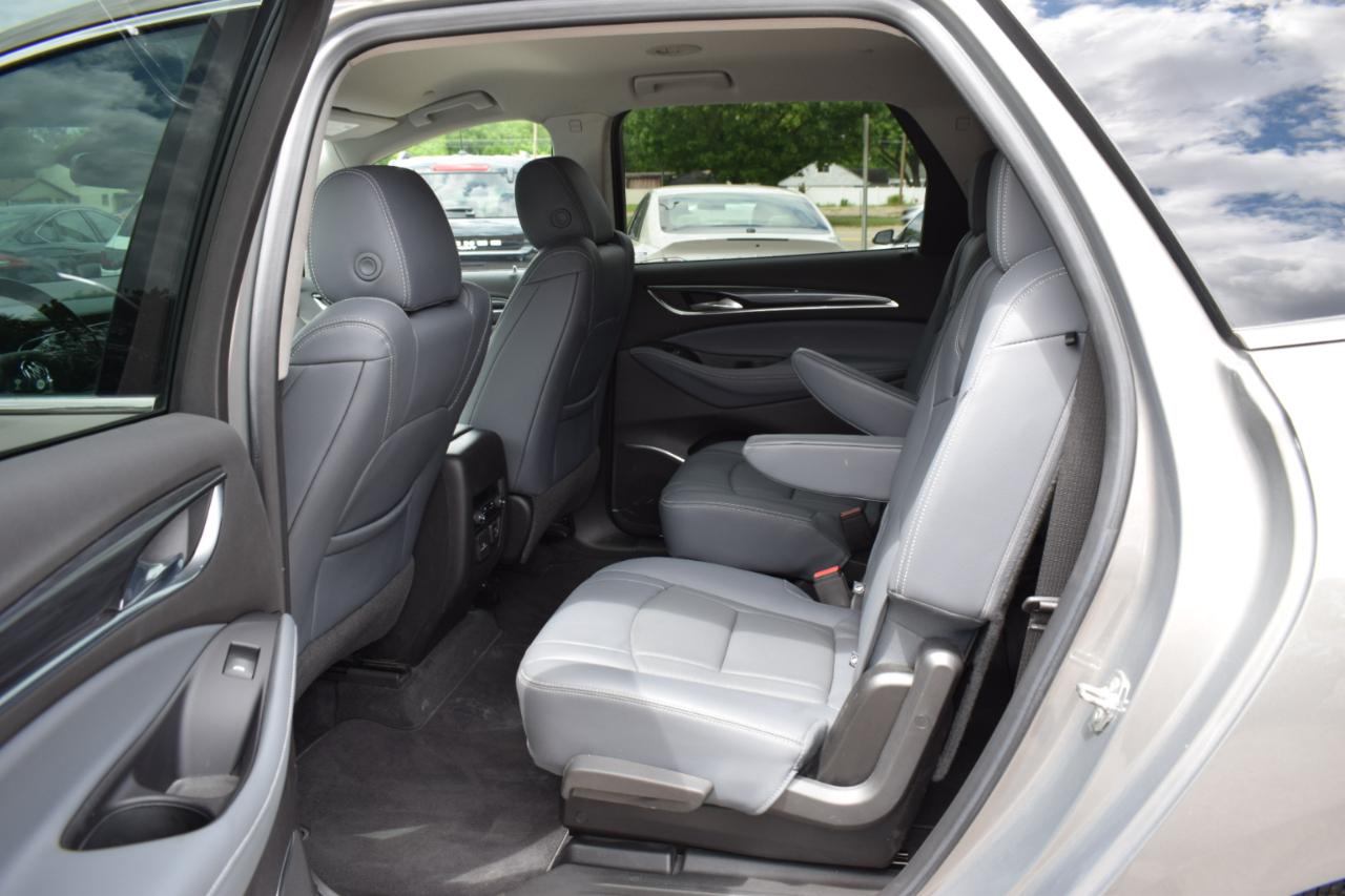 Buick Enclave FWD 4dr Essence 2019