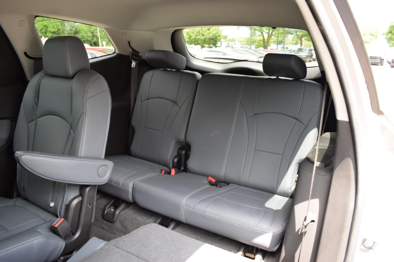Buick Enclave FWD 4dr Essence 2019