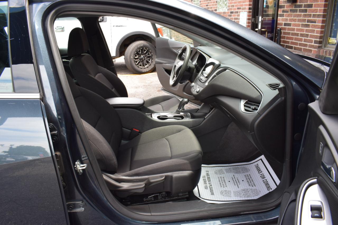 Chevrolet Malibu LS 2020