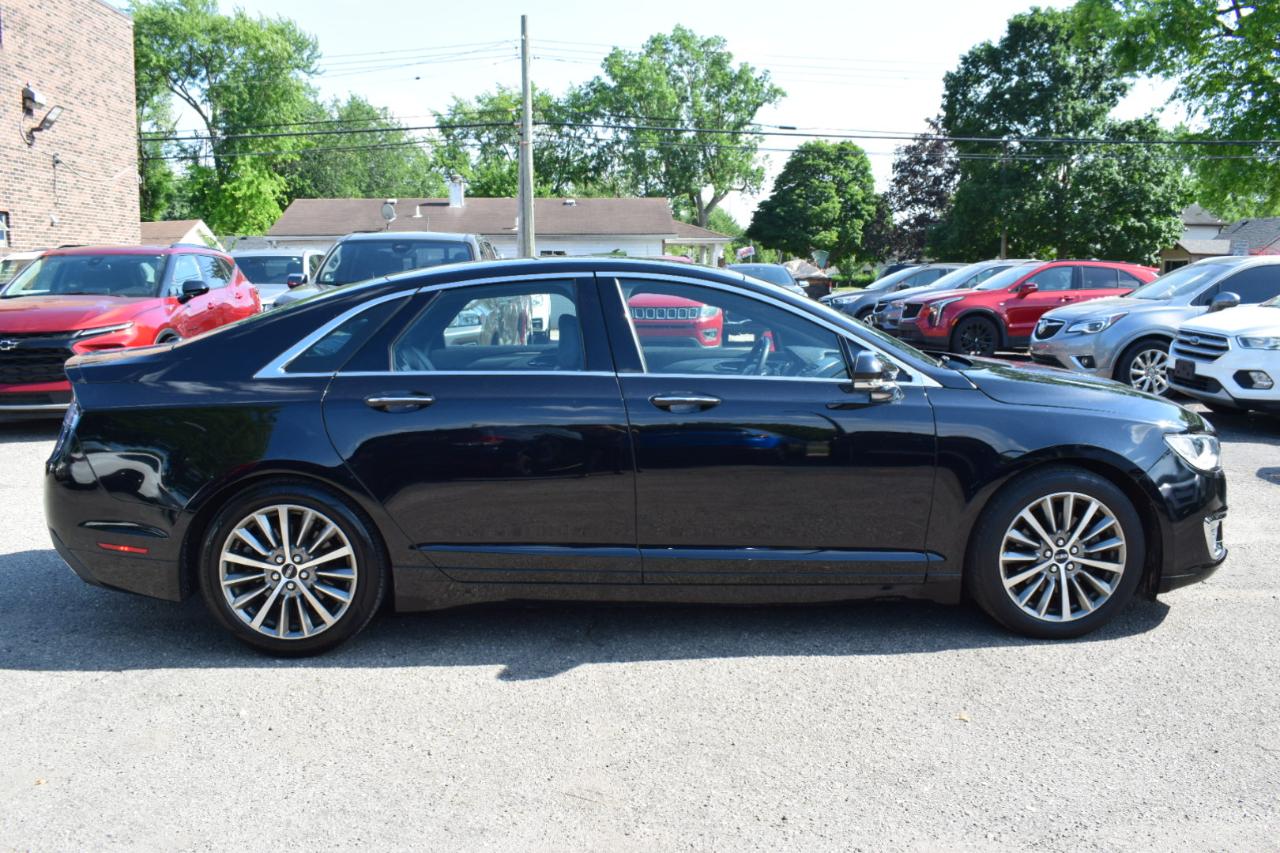 Lincoln MKZ Standard AWD 2020