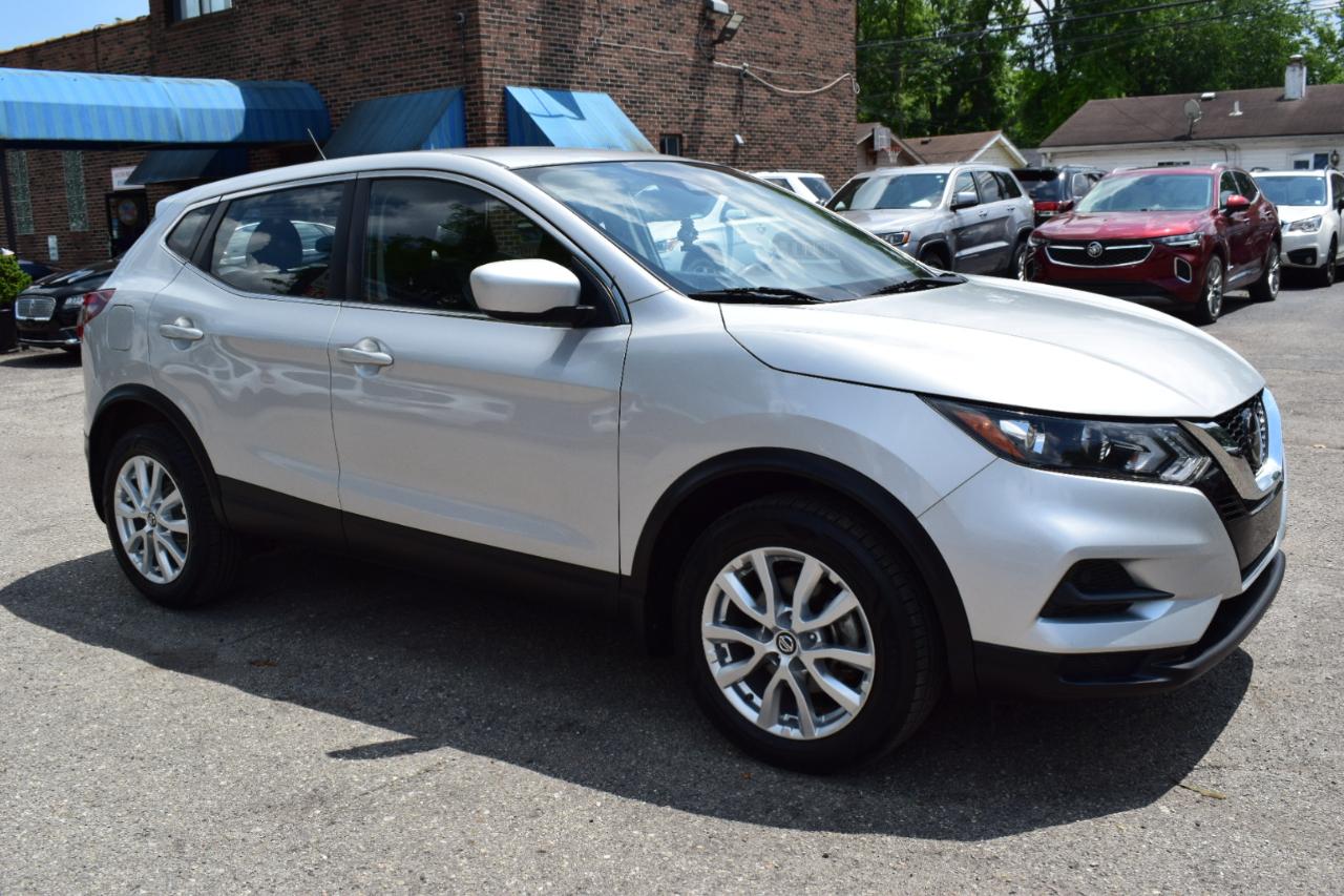 Nissan Rogue Sport AWD S 2021
