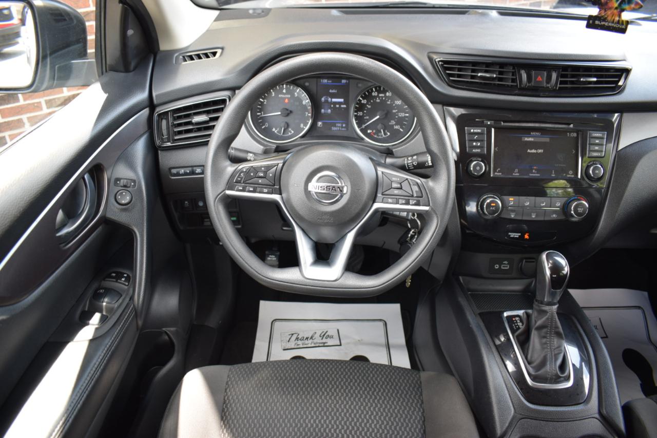 Nissan Rogue Sport AWD S 2021