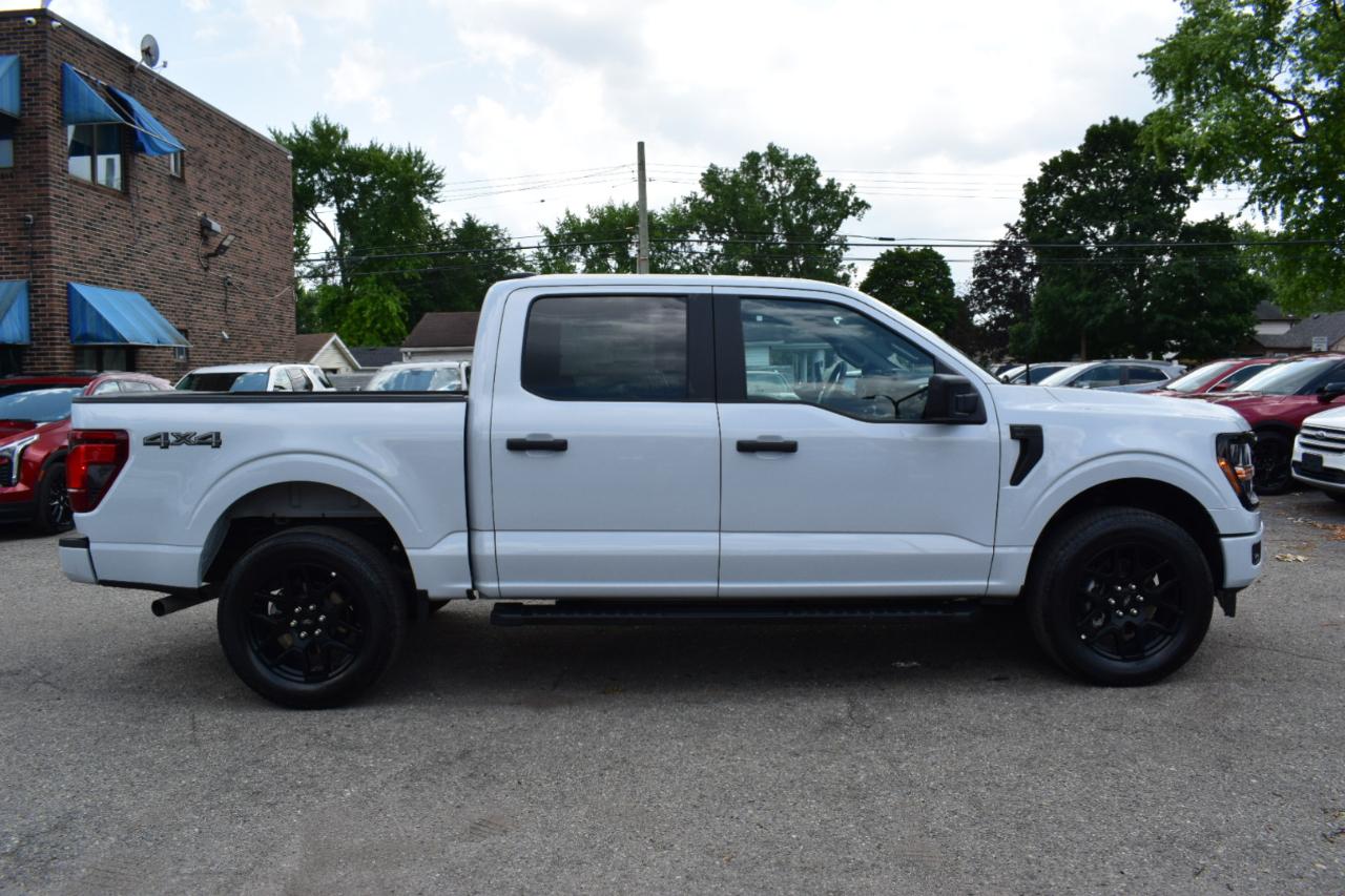 Ford F-150 STX 4WD SuperCrew 5.5' Box 2025