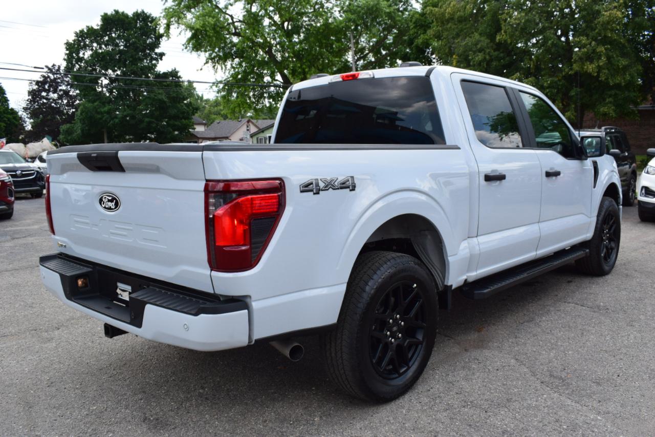 Ford F-150 STX 4WD SuperCrew 5.5' Box 2025