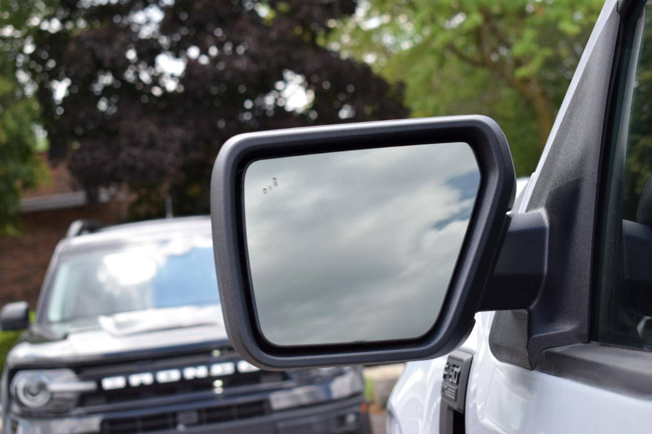 Ford F-150 STX 4WD SuperCrew 5.5' Box 2025