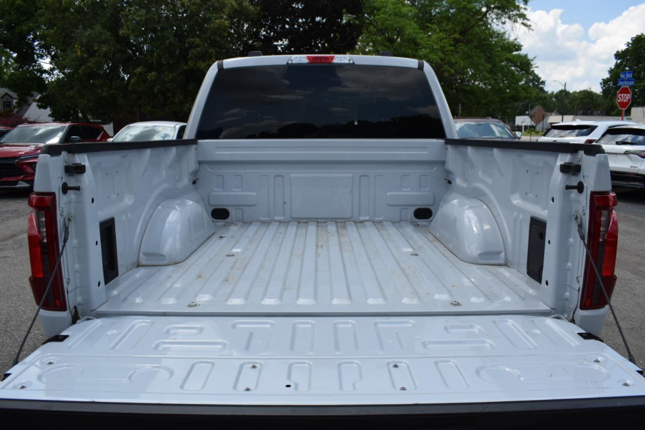 Ford F-150 STX 4WD SuperCrew 5.5' Box 2025