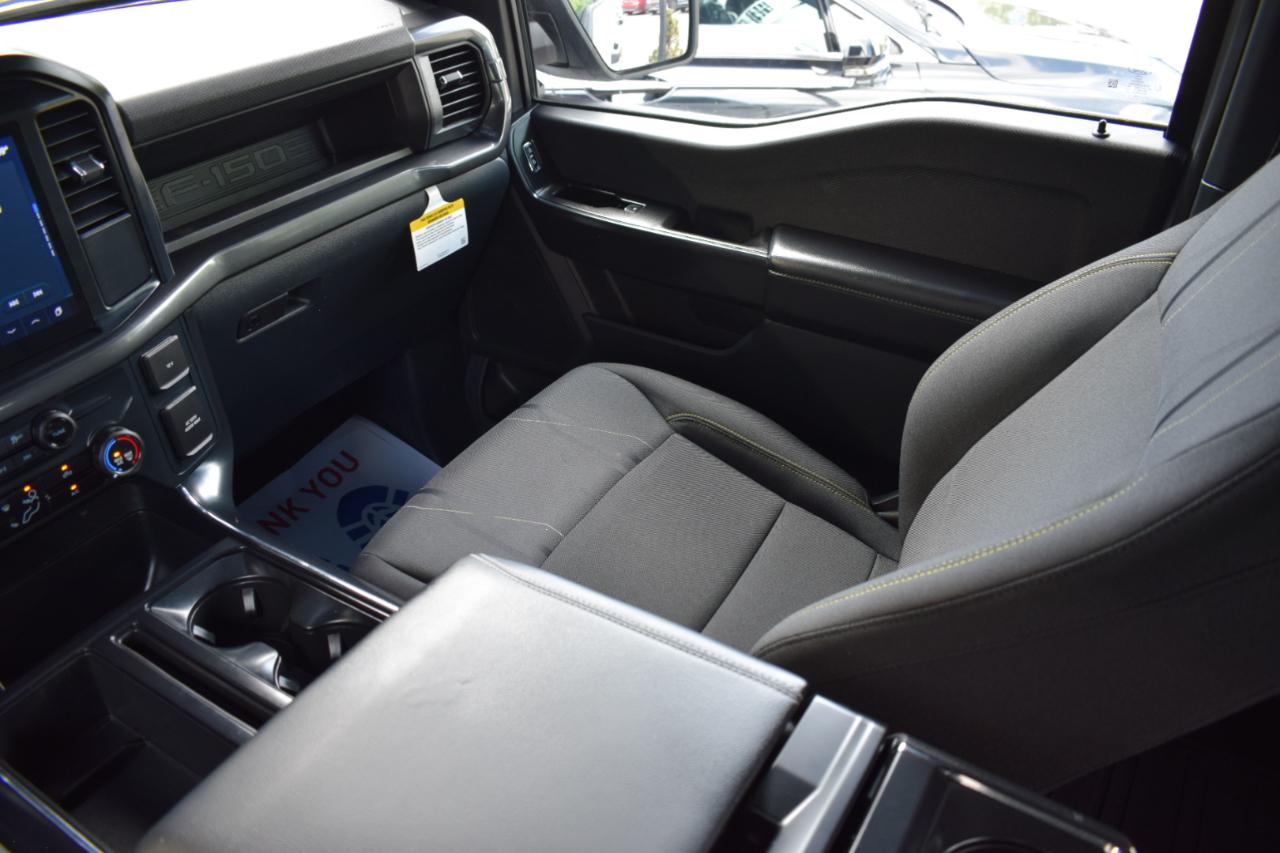 Ford F-150 STX 4WD SuperCrew 5.5' Box 2025