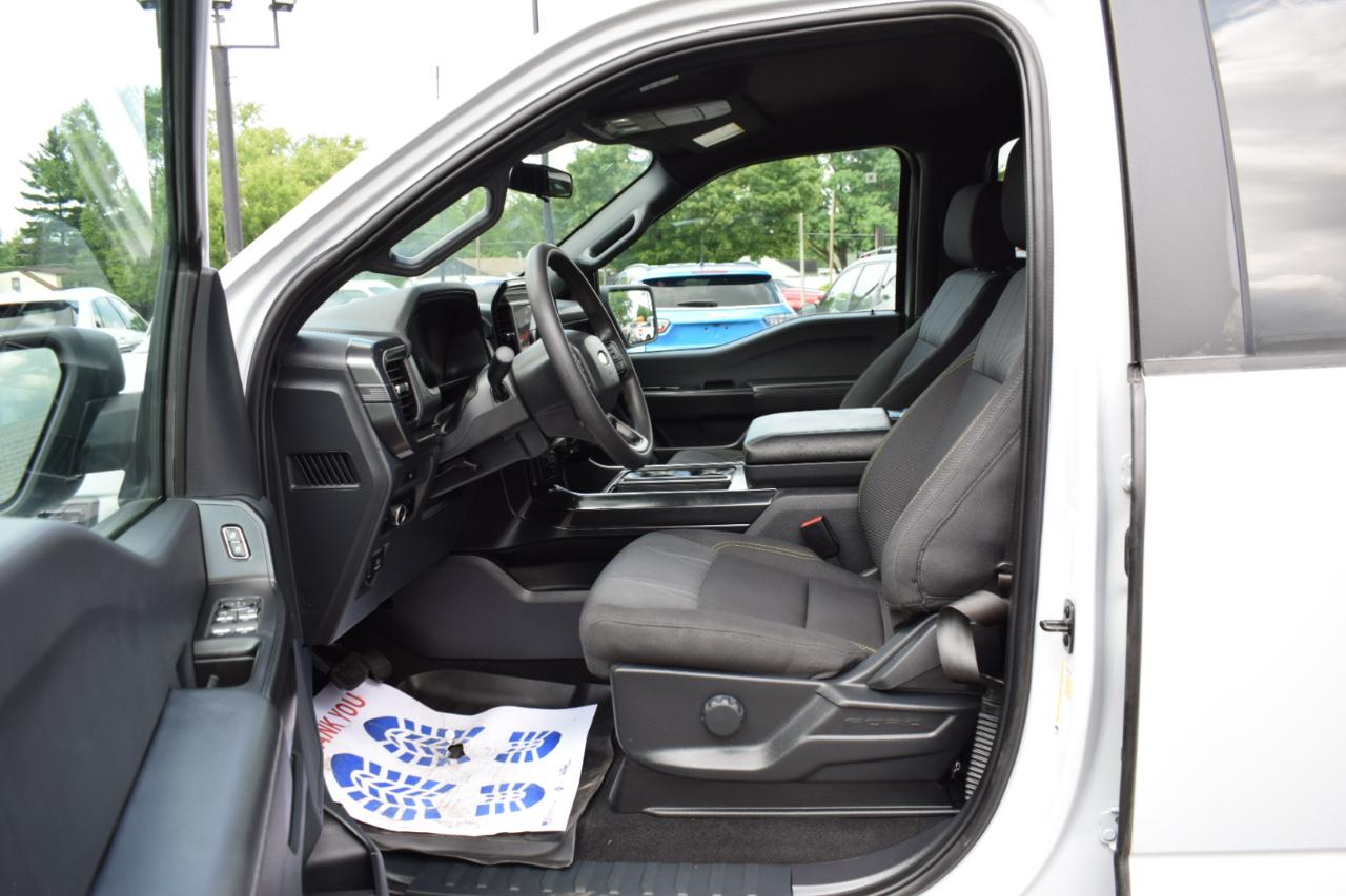 Ford F-150 STX 4WD SuperCrew 5.5' Box 2025