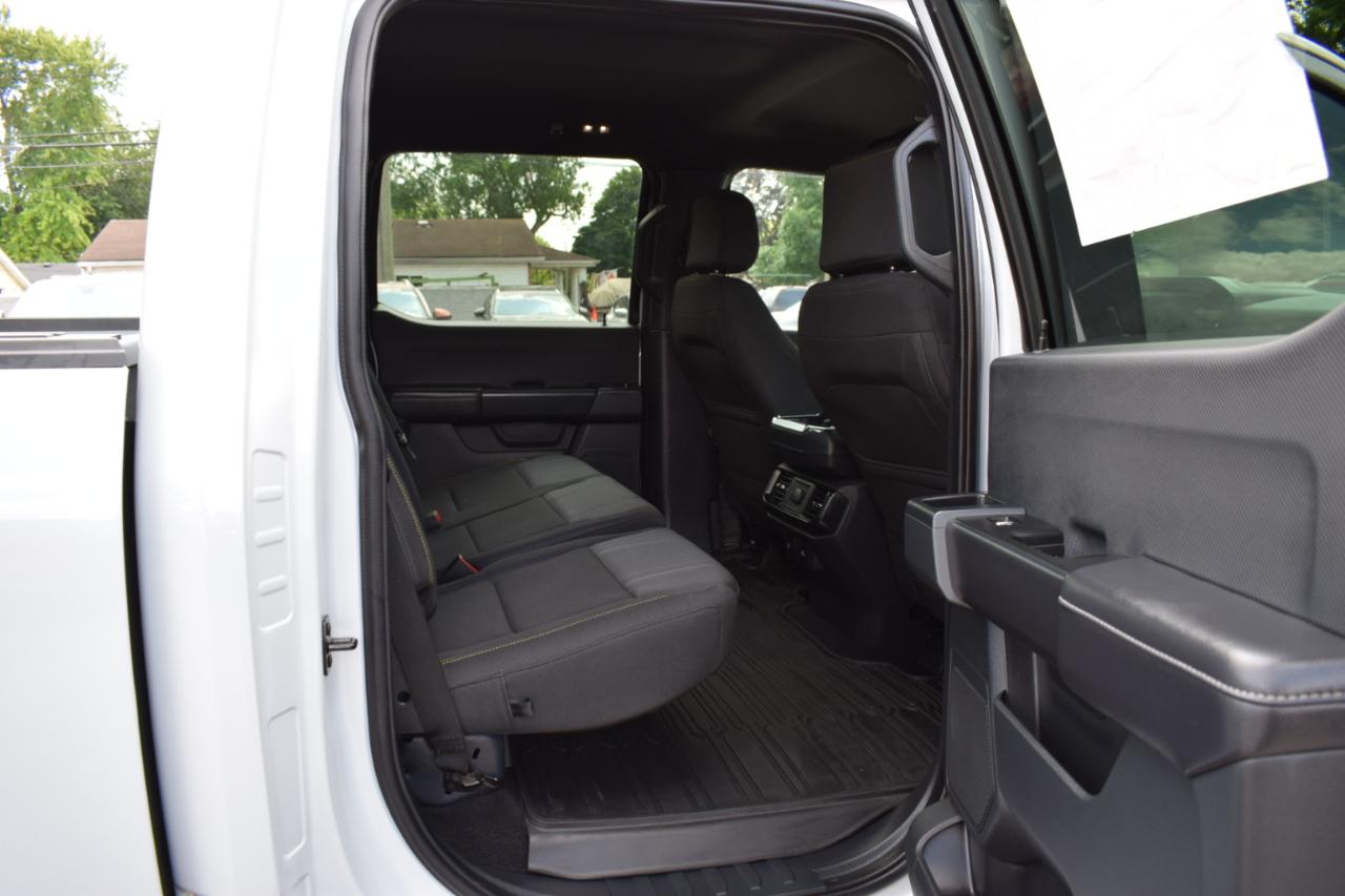 Ford F-150 STX 4WD SuperCrew 5.5' Box 2025
