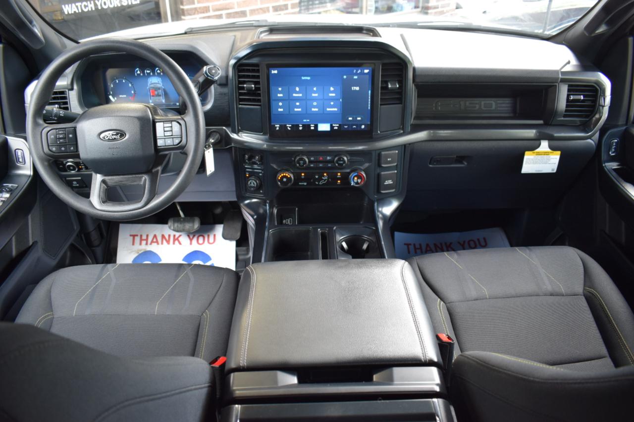 Ford F-150 STX 4WD SuperCrew 5.5' Box 2025
