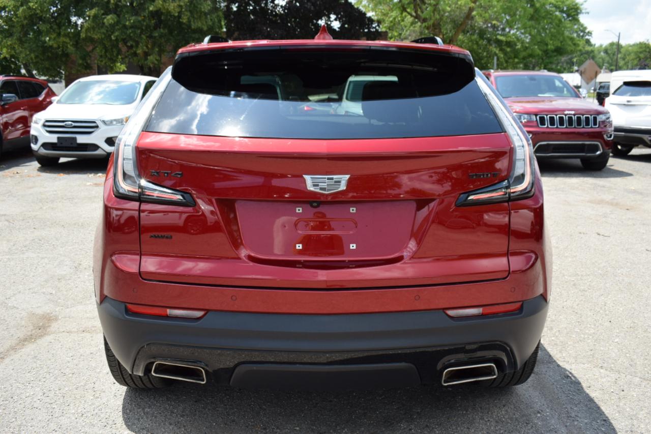 Cadillac XT4  2023