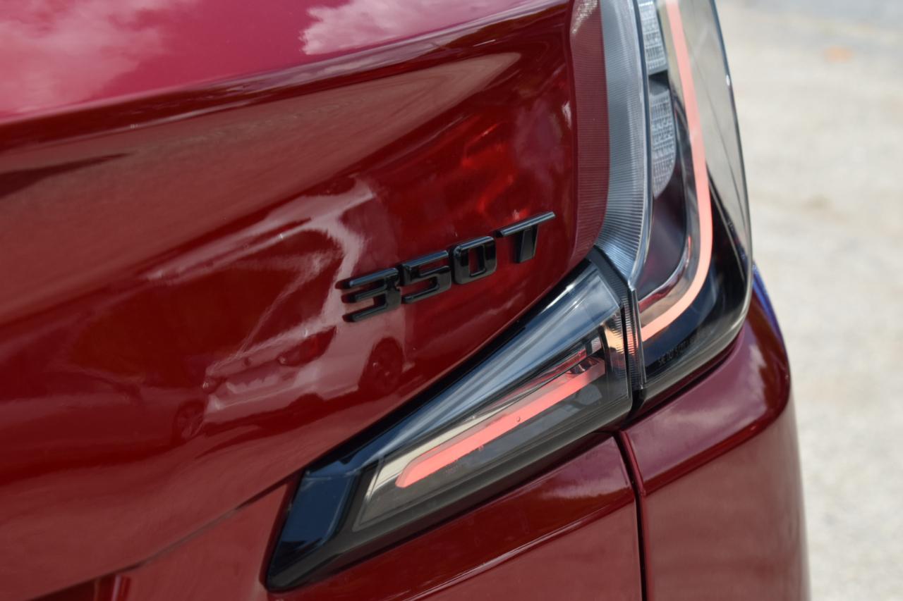 Cadillac XT4  2023