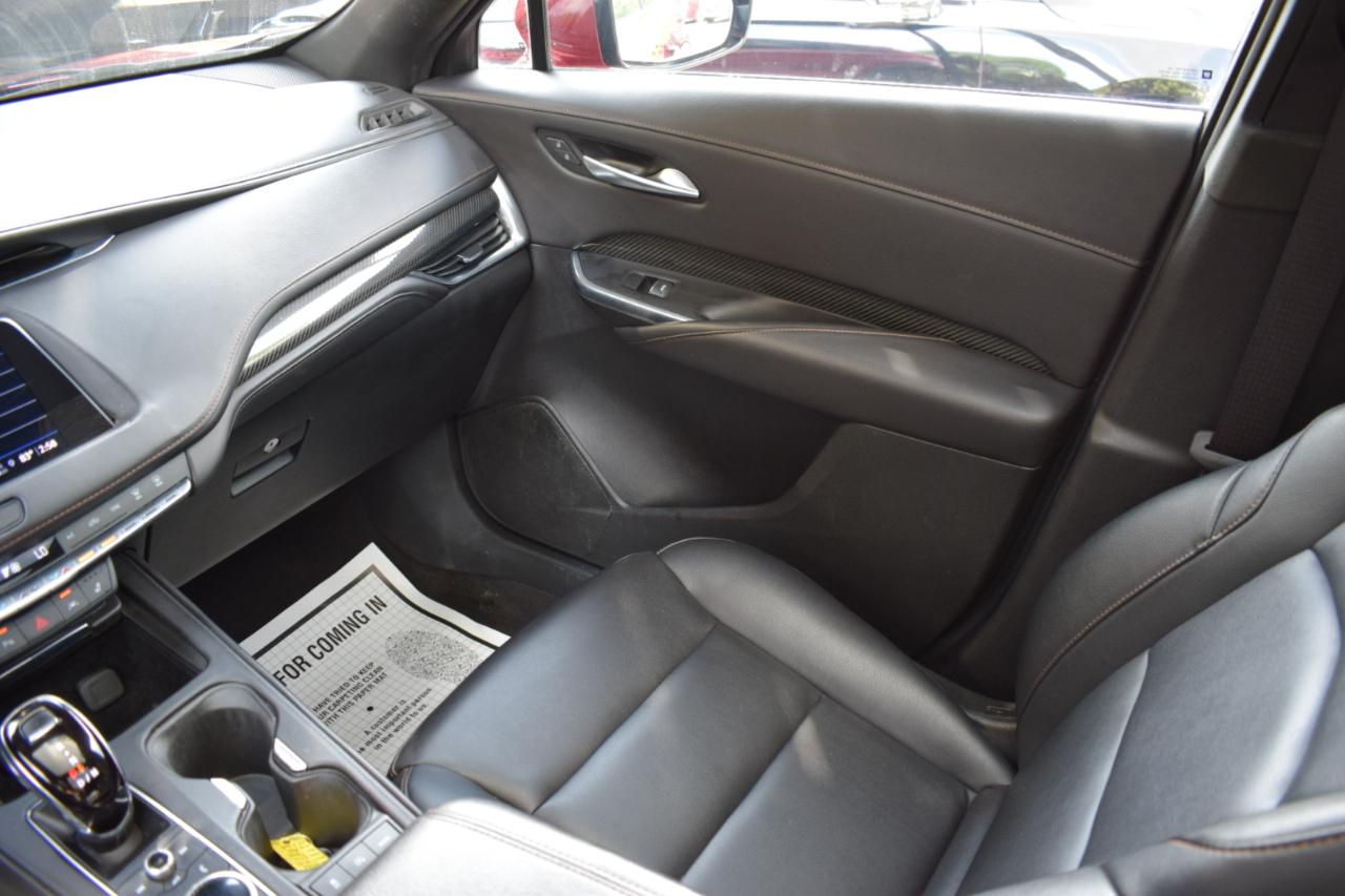 Cadillac XT4  2023