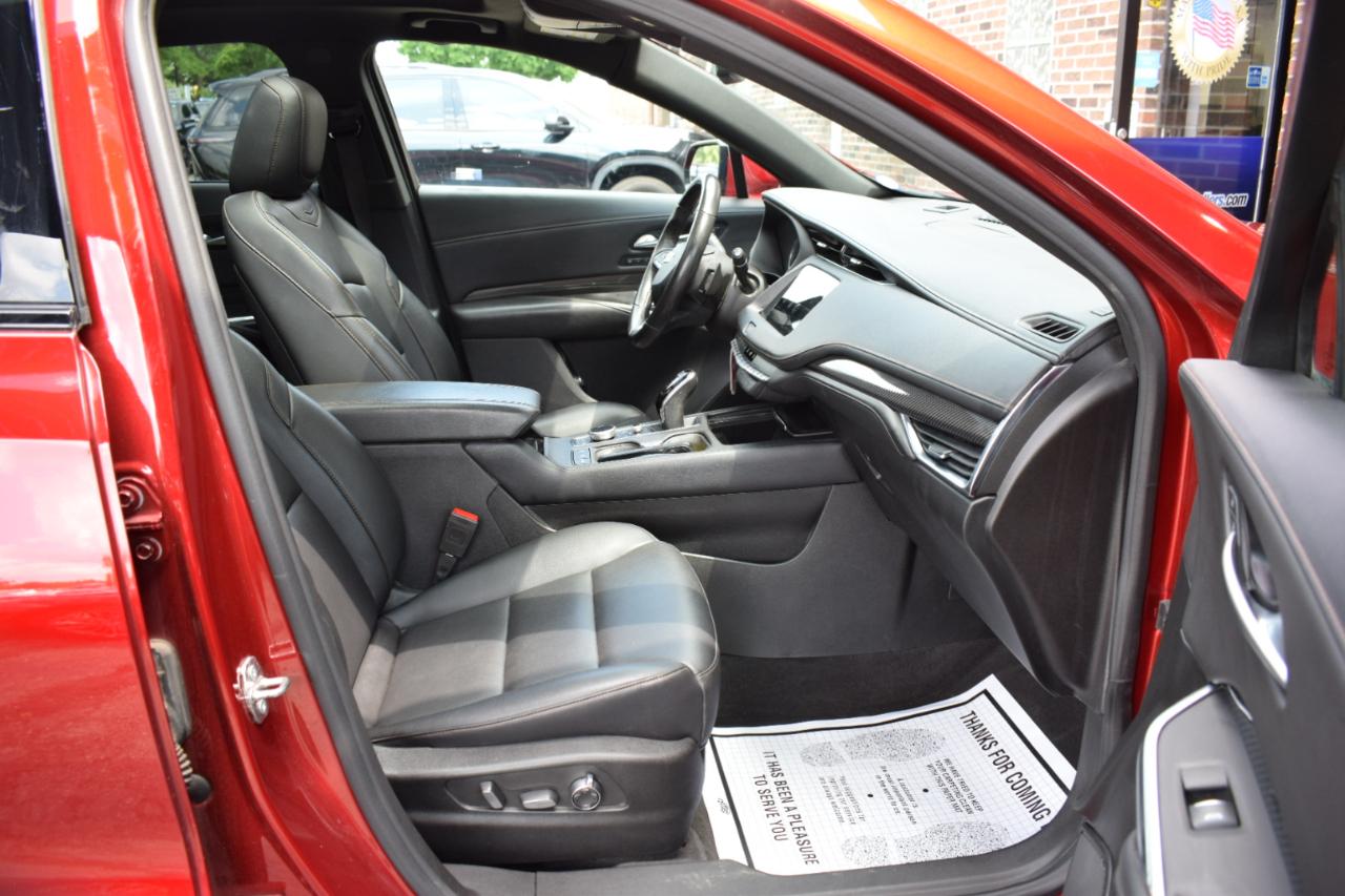 Cadillac XT4  2023