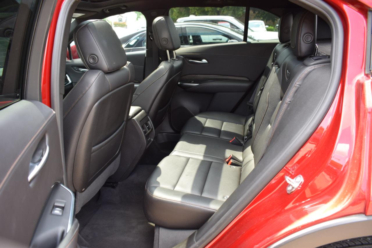 Cadillac XT4  2023
