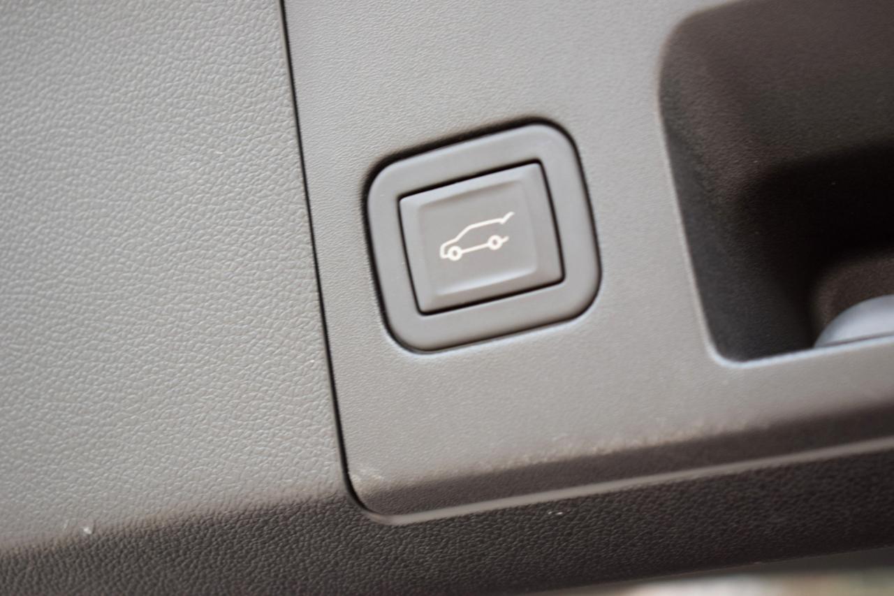 Cadillac XT4  2023