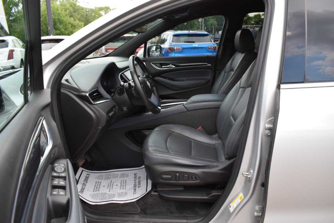 Buick Enclave FWD 4dr Premium 2022