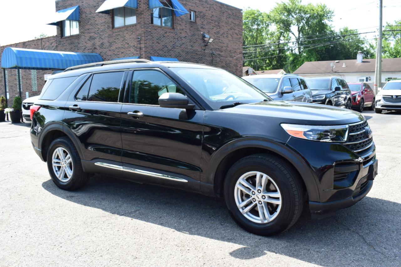 Ford Explorer XLT 4WD 2024