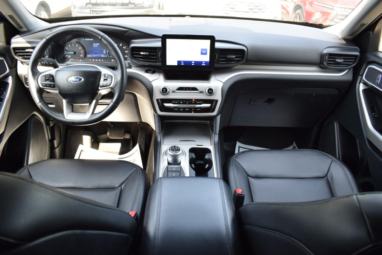 Ford Explorer XLT 4WD 2024