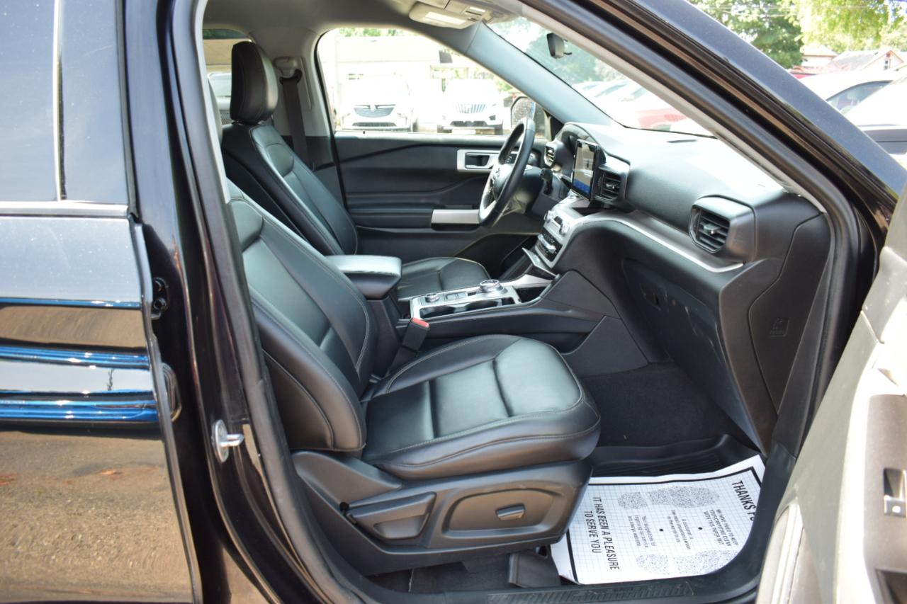 Ford Explorer XLT 4WD 2024