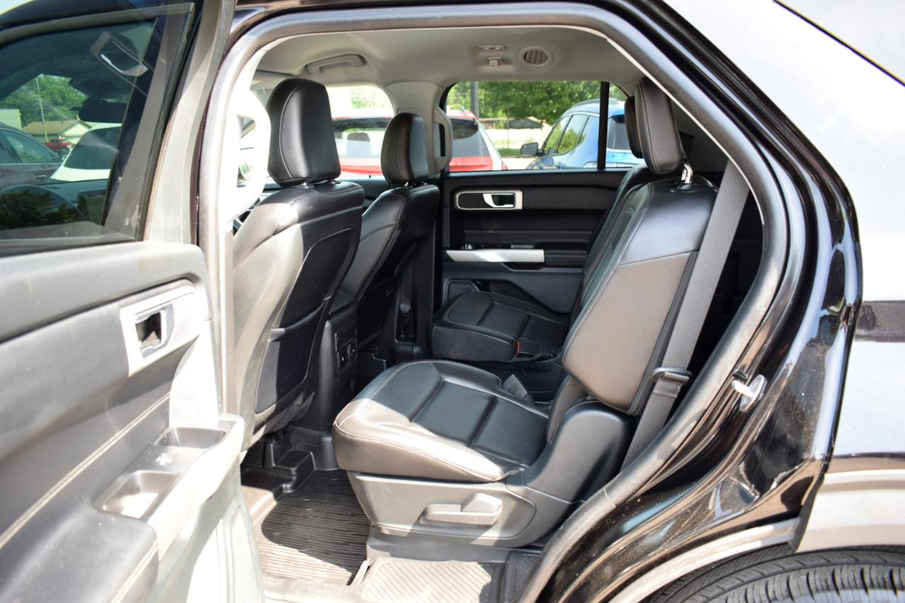 Ford Explorer XLT 4WD 2024
