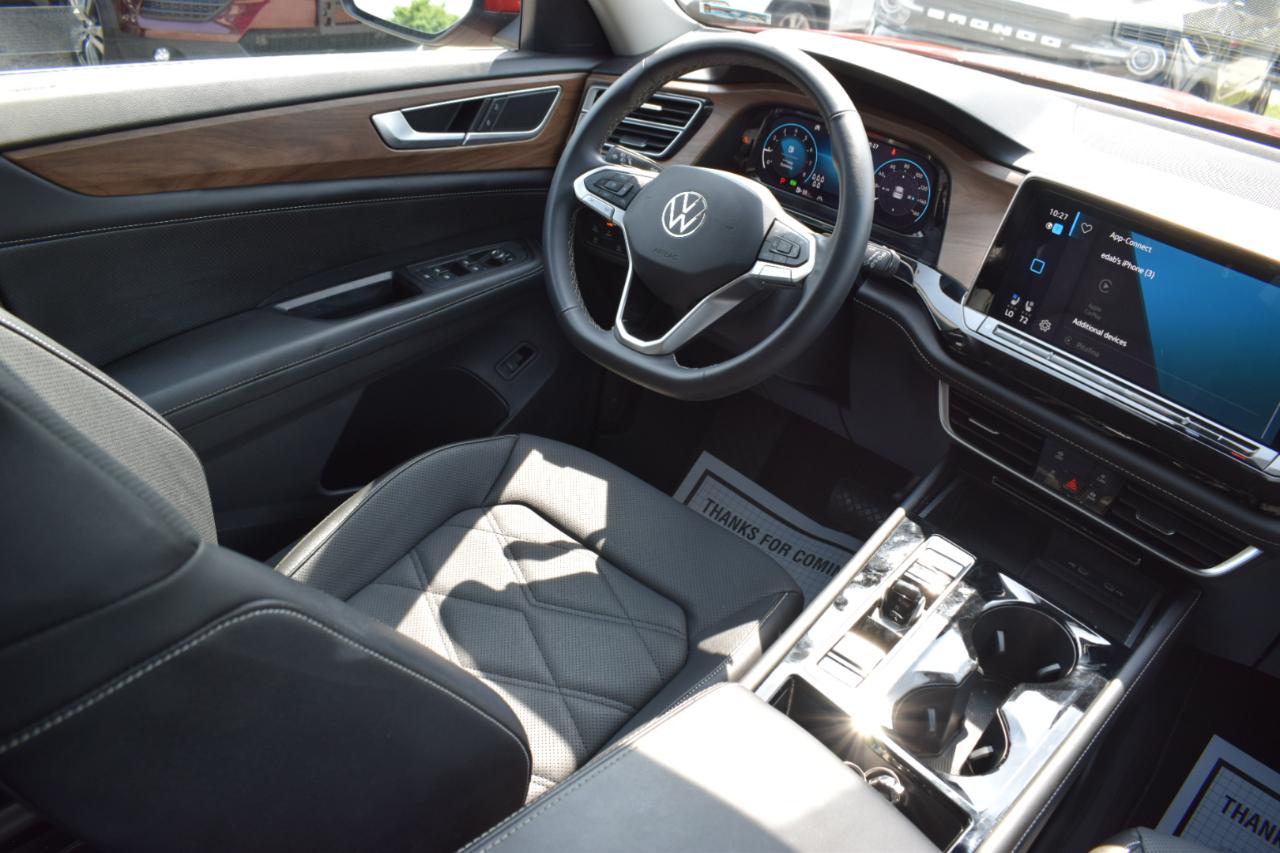 Volkswagen Atlas 2.0T SE w/Technology 4MOTION 2024