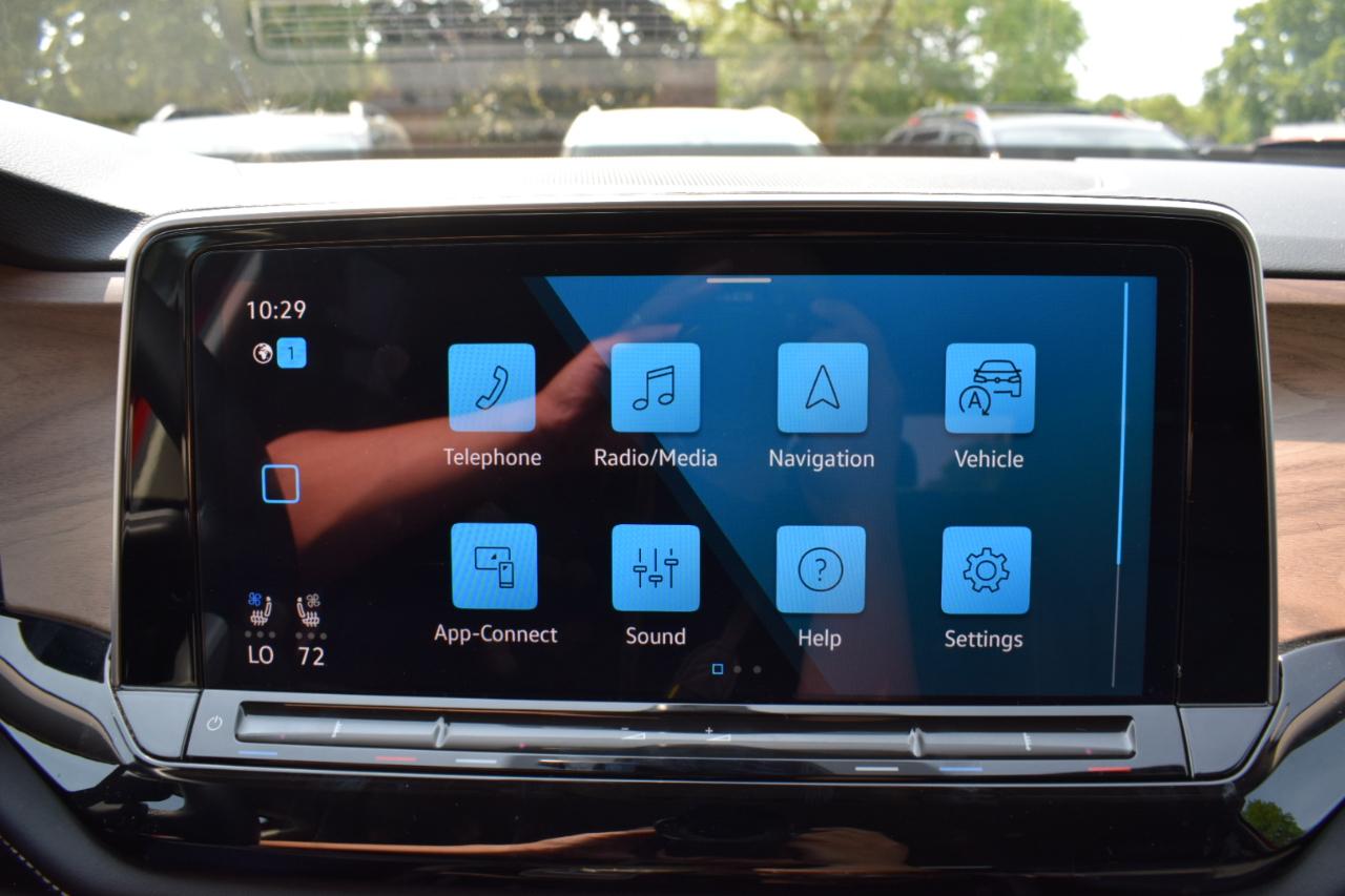 Volkswagen Atlas 2.0T SE w/Technology 4MOTION 2024