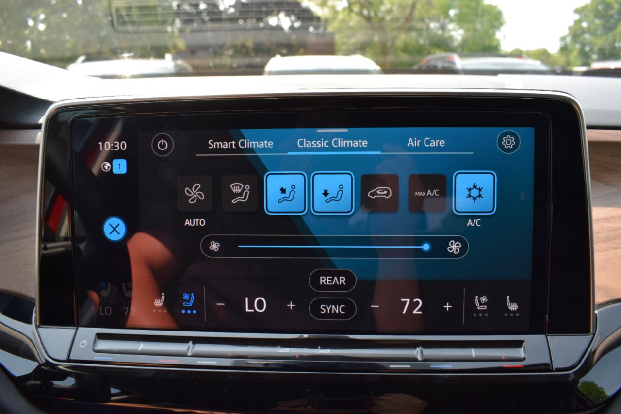 Volkswagen Atlas 2.0T SE w/Technology 4MOTION 2024