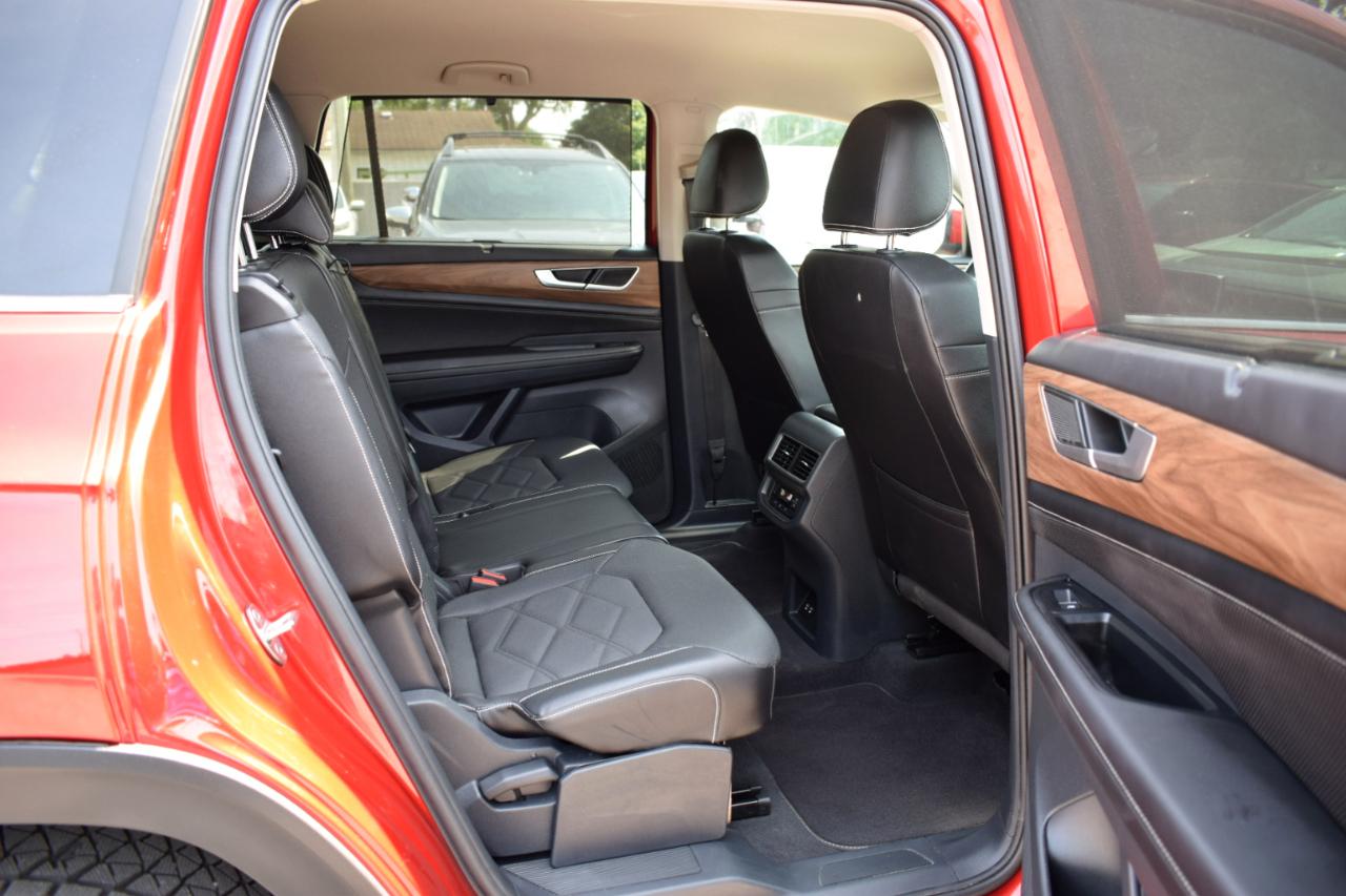 Volkswagen Atlas 2.0T SE w/Technology 4MOTION 2024