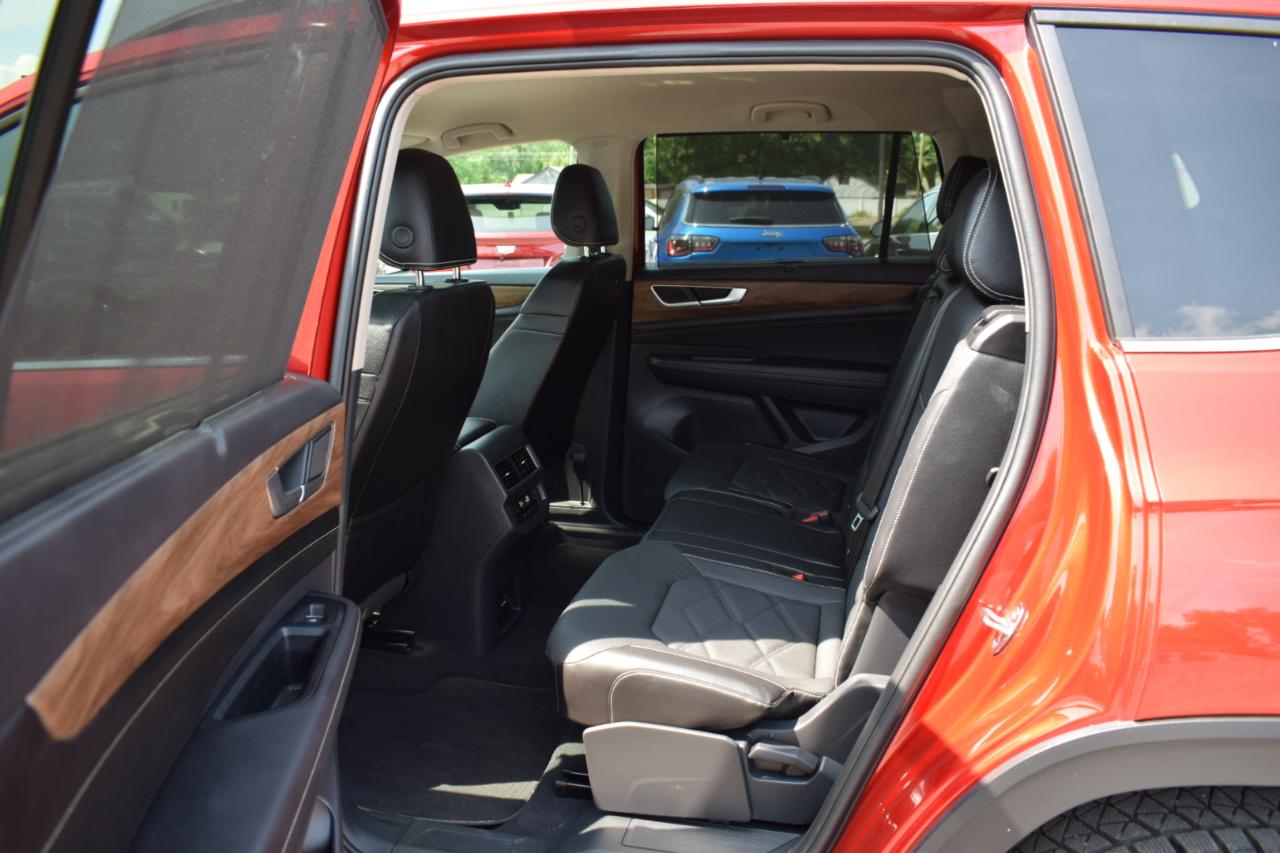 Volkswagen Atlas 2.0T SE w/Technology 4MOTION 2024