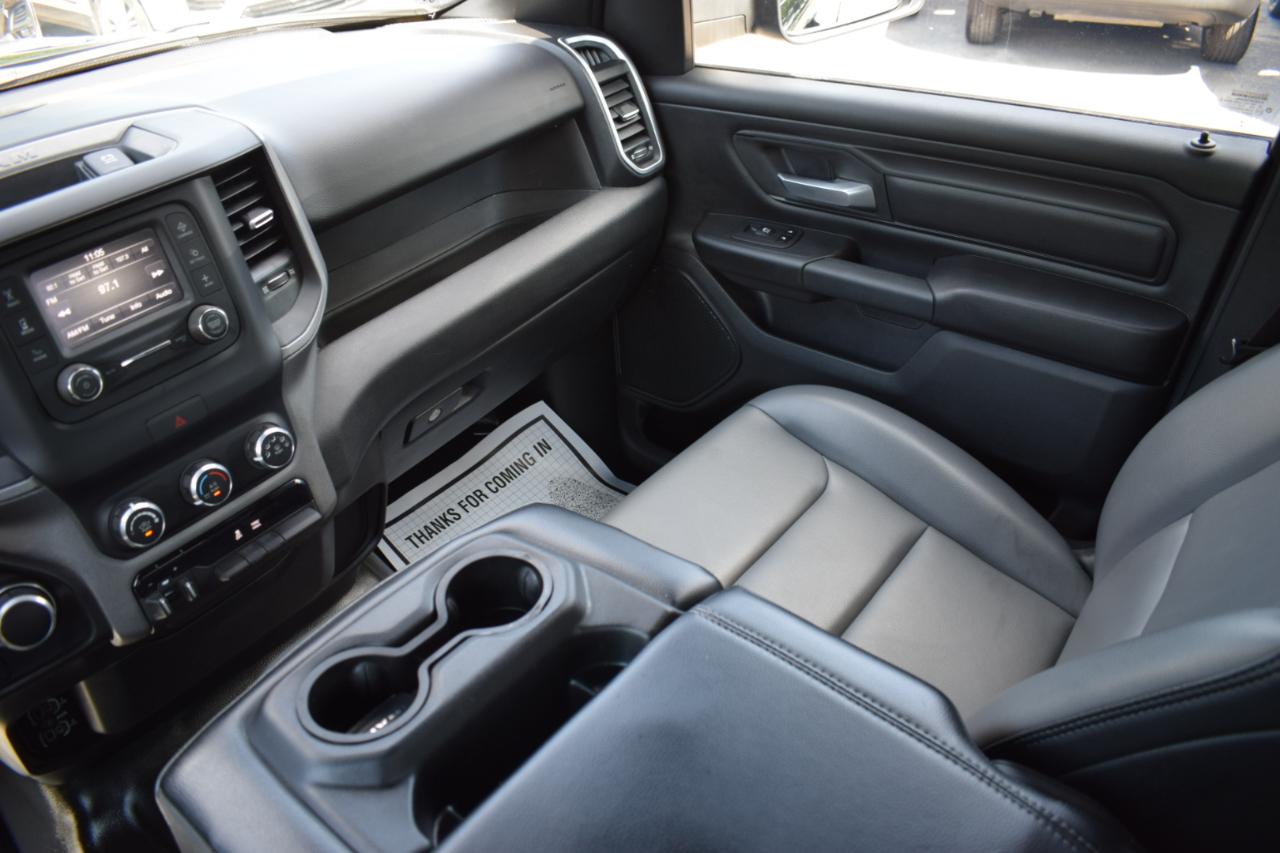 RAM 1500 Tradesman 4x4 Quad Cab 6'4" Box 2024