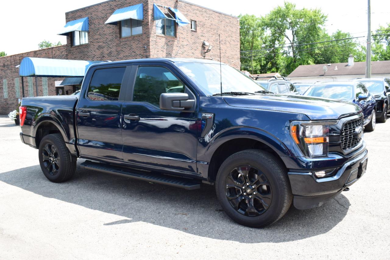 Ford F-150 STX 4WD SuperCrew 5.5' Box 2023