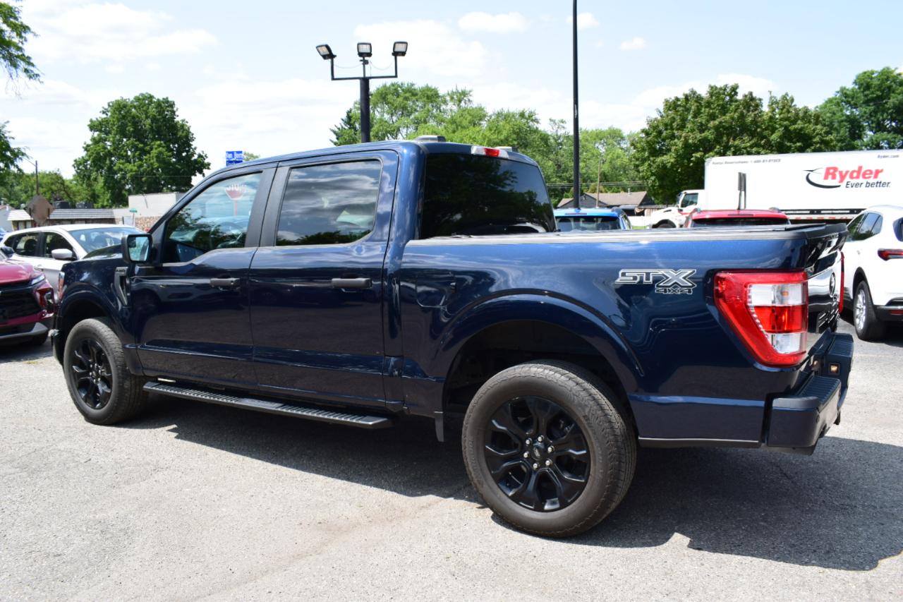 Ford F-150 STX 4WD SuperCrew 5.5' Box 2023