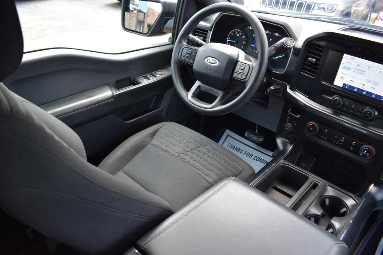 Ford F-150 STX 4WD SuperCrew 5.5' Box 2023