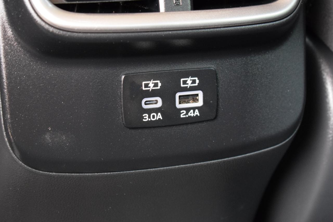 Subaru Legacy Premium AWD 2025
